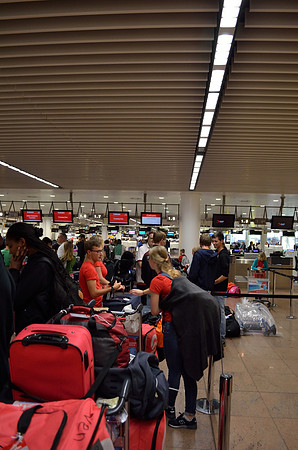 Wachten op het inchecken