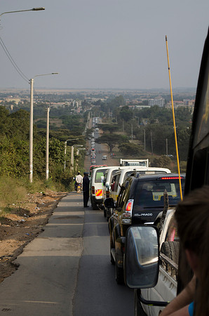 In de file
