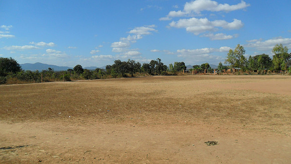 Voetbalveld